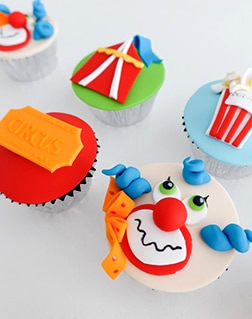 Circus Carnival theme cupcakes